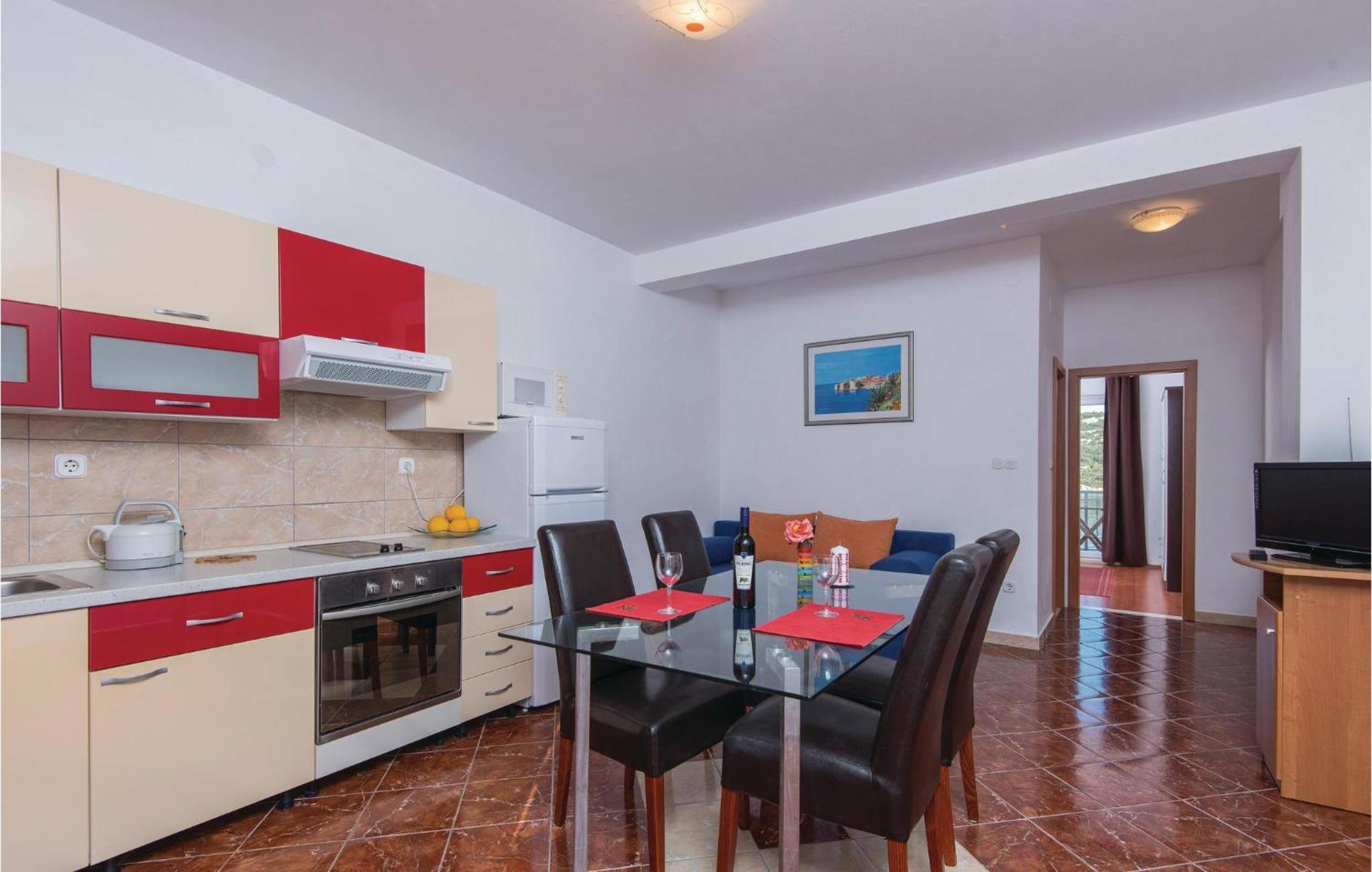Gorgeous Apartment In Dubrava With Kitchen Exterior photo